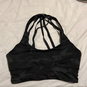 Lululemon free to be moved bra size 8 camo black
